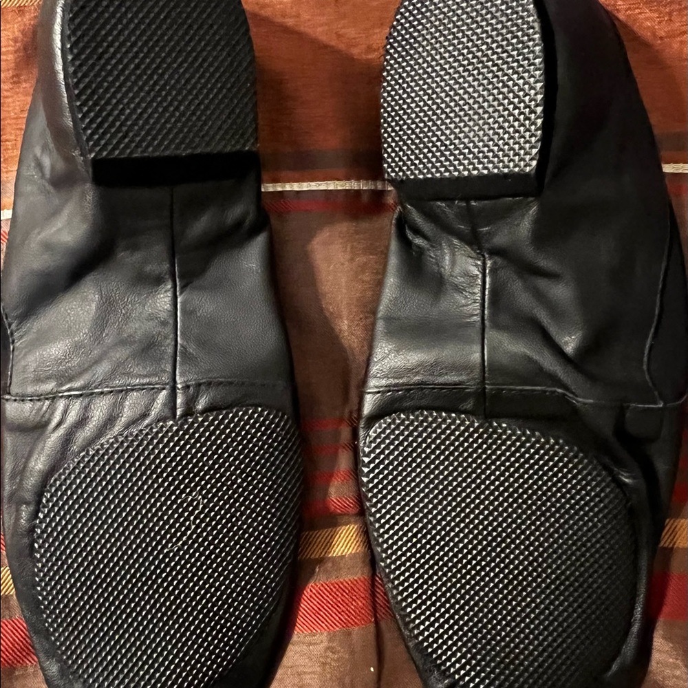 Brand new, never used leather Jazz split sole slip-on shoes